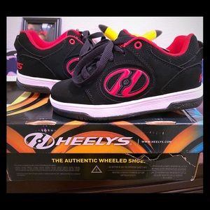 Heelys boys’ shoes